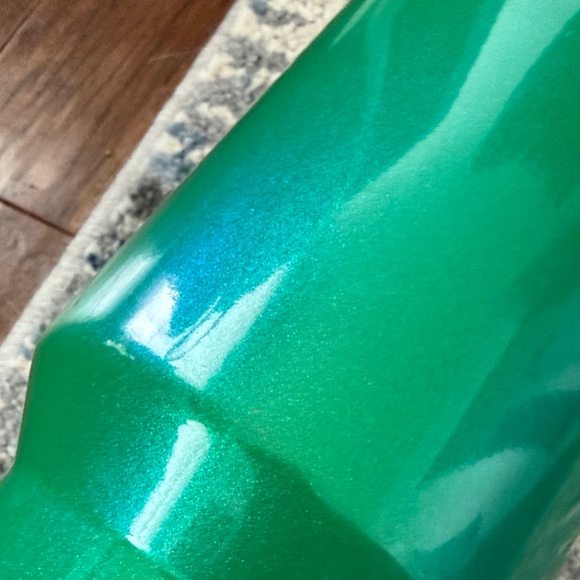 Stanley Emerald Green Travel Mug with Straw - Picture 4 of 6